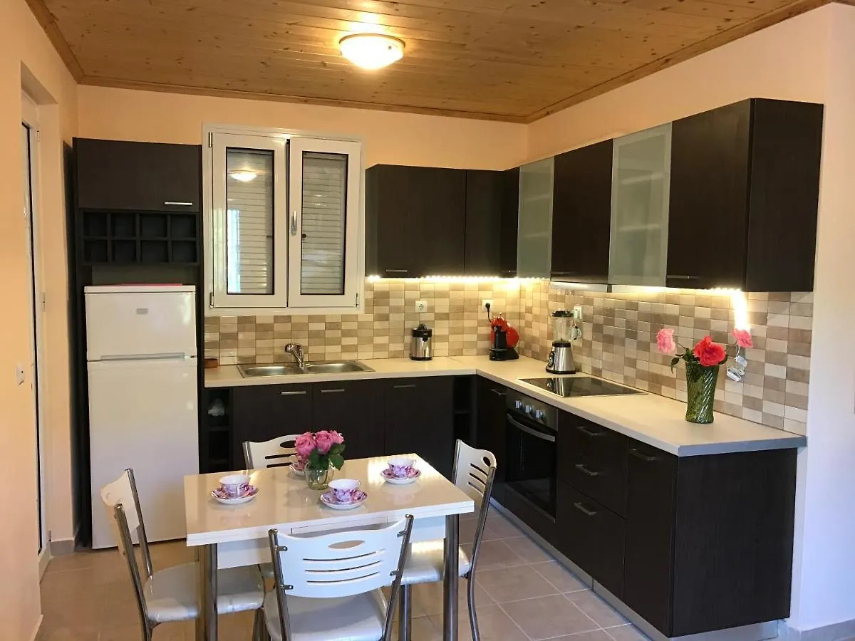 Eugenies Home Ano Valtai Holiday home